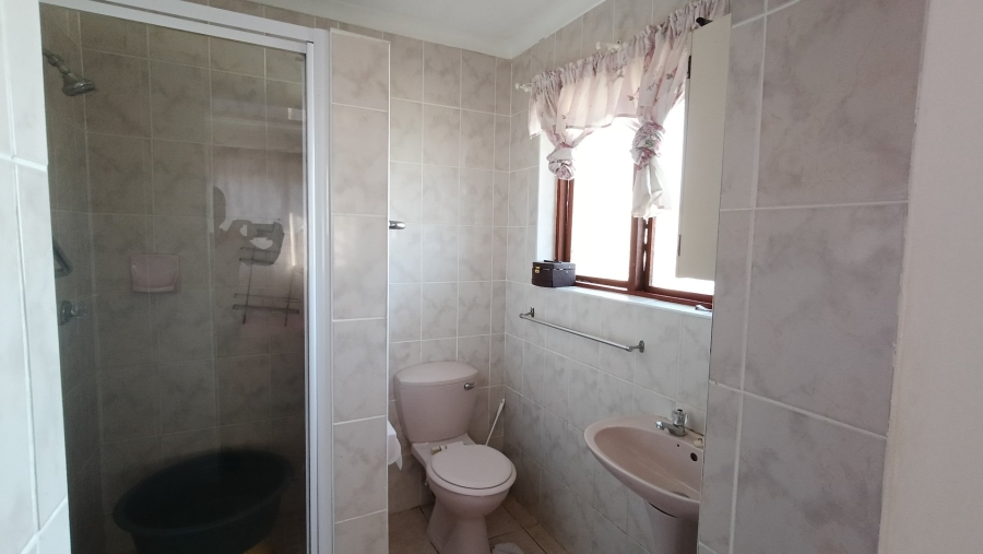 4 Bedroom Property for Sale in Delvillepark Western Cape